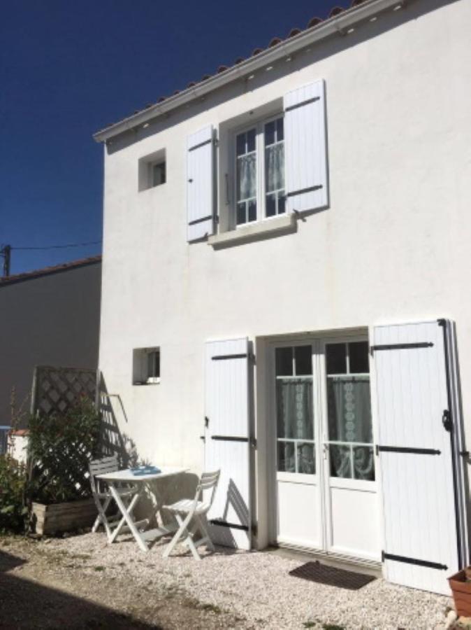 Maison De Pays A 2 Pas De La Mer Et Du Centre La Tranche-sur-Mer Exterior foto